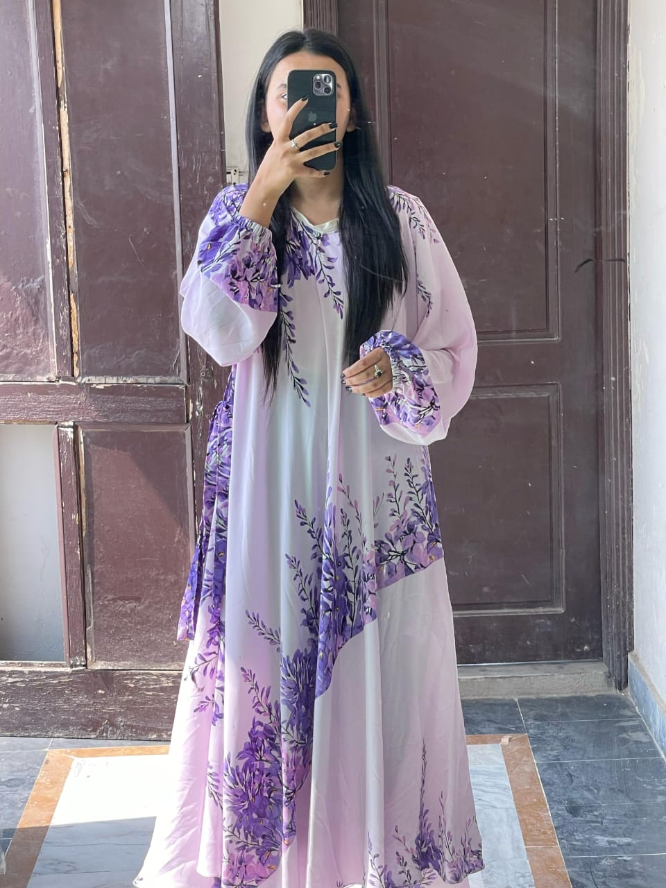 ✨ Nikhar – Where Radiance Meets Modesty ✨