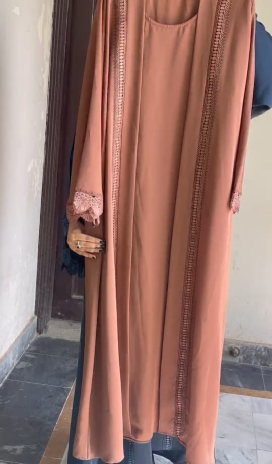 🌙 Mahveen – The Art of Elegant Modesty 🌸